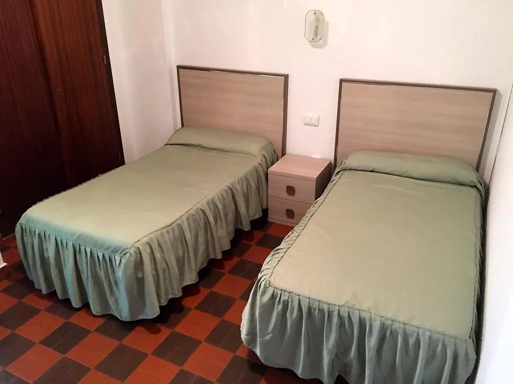 Hostel Pension Provenzal Mojacar